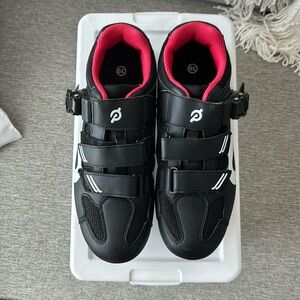 Peloton Cycle Shoes (size 8/39)